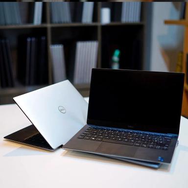 Dell XPS 13 9305 8GB 512GB SSD Silver 11th Gen Intel Core i7 13.30 Inches