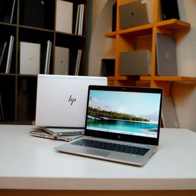 HP ELITEBOOK 830 G5 8GB 256GB SSD Silver 8th Gen Intel Core i5 14.00 Inches