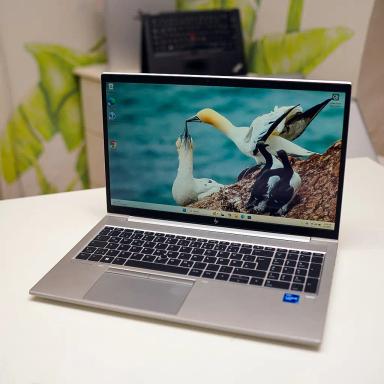 HP EliteBook 850 G8 Intel Core i5-1145G7 16GB RAM 512GB NVMe SSD 15.6 FHD + Touch Screen