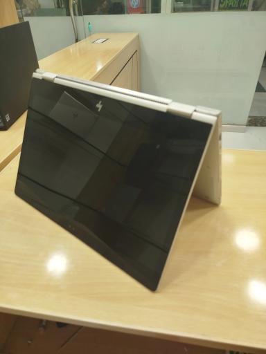 HP EliteBook x360 1030 G2 8GB 256GB SSD Silver 7th Gen Intel Core i5 13.30 Inches