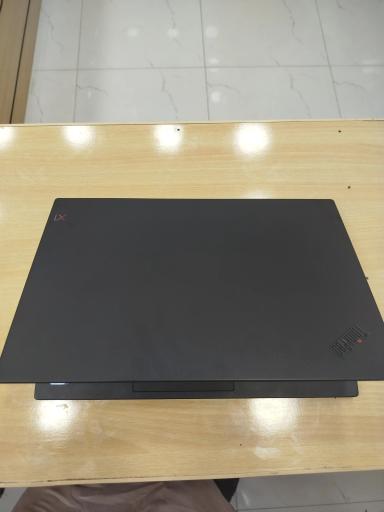 Lenovo X1 Carbon 8GB 256GB SSD Black 8th Gen Intel Core i5 14.00 Inches