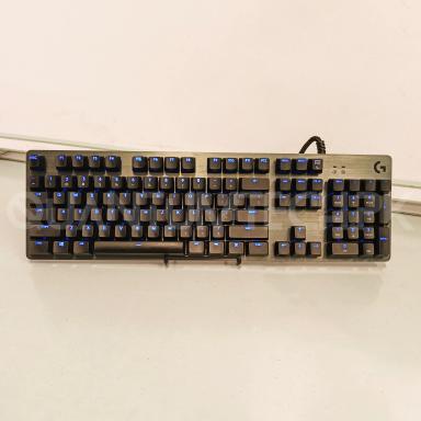 Logitech G512 Carbon RGB Mechanical Gaming Keyboard GX Blue Switch