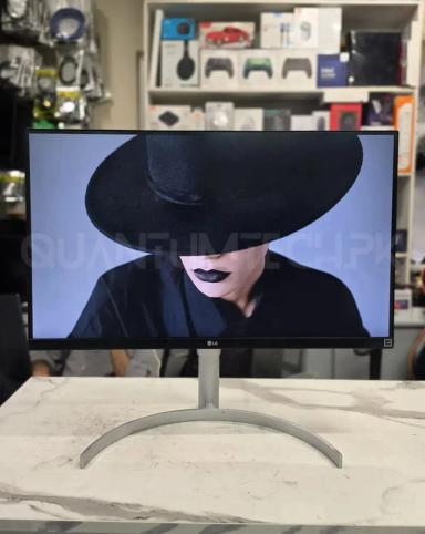 LG UltraFine 27UP850N-W 27.00 Inches 60 Hz IPS LCD [Monitor]