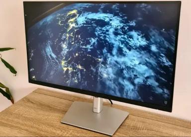 Dell P2721Q 27inch 4K IPS 60Hz USB-C Hub 10 Bits sRGB 99.5 Monitor