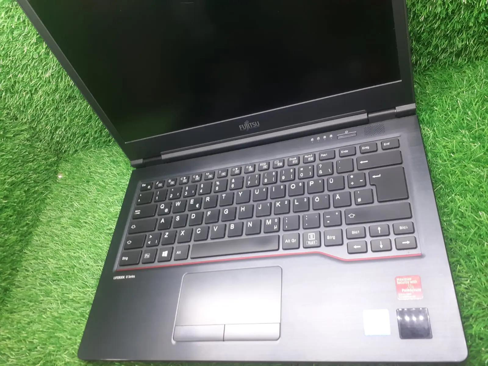 Fujitsu U7311 i5-10310U 8G-256G （F4） [Specs and Info] Fujitsu