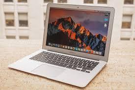 Apple Mac 2017 Air core i5 8/256